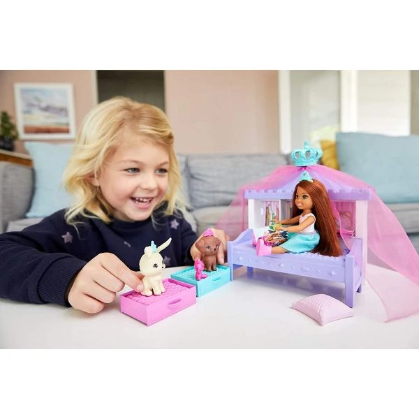 MATTEL GML74 - Barbie - Prinzessinnen Abenteuer Chelsea Märchenstunde Set – Bild 3