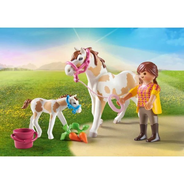 PLAYMOBIL 71243 - Country Reiterhof - Pferd Mit Fohlen – Bild 2